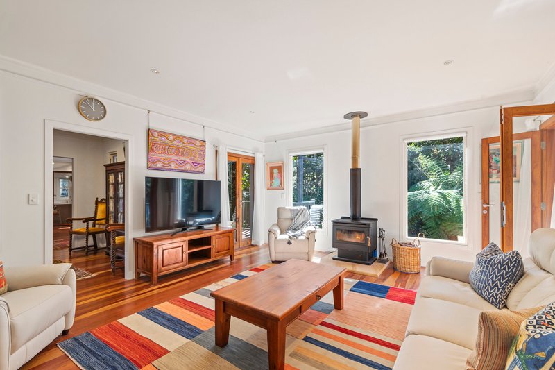 Photo - 34 Wongawallan Road, Tamborine Mountain QLD 4272 - Image 8