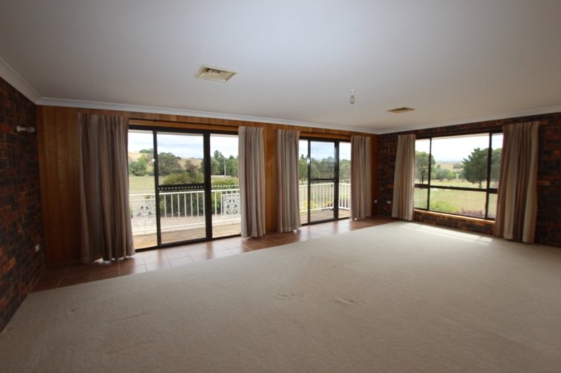 Photo - 34 Woodside Drive, Mount Rankin NSW 2795 - Image 3