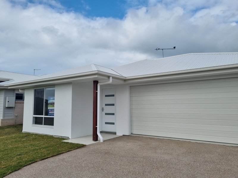 Photo - 34 Woodswallow Avenue, Point Vernon QLD 4655 - Image 1