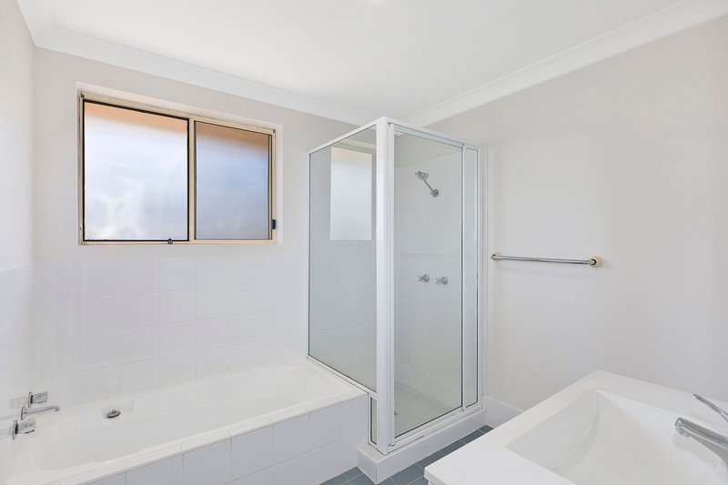 Photo - 3/4 Woolunga Avenue, Terrigal NSW 2260 - Image 5