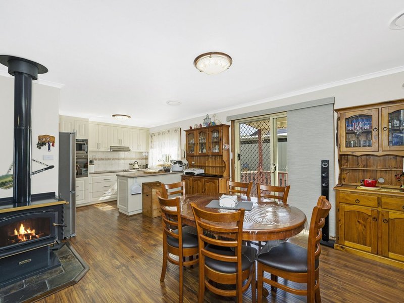 Photo - 34 Yass Street, Gunning NSW 2581 - Image 10