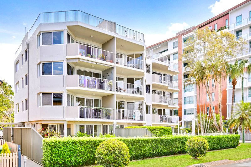 Photo - 3/40-44 Picnic Point Esplanade, Maroochydore QLD 4558 - Image 4