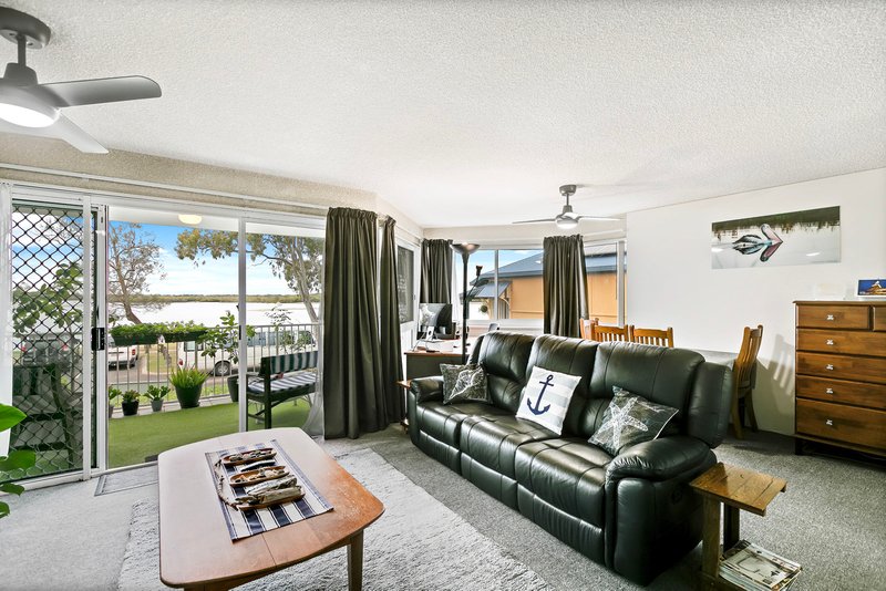 Photo - 3/40-44 Picnic Point Esplanade, Maroochydore QLD 4558 - Image 6