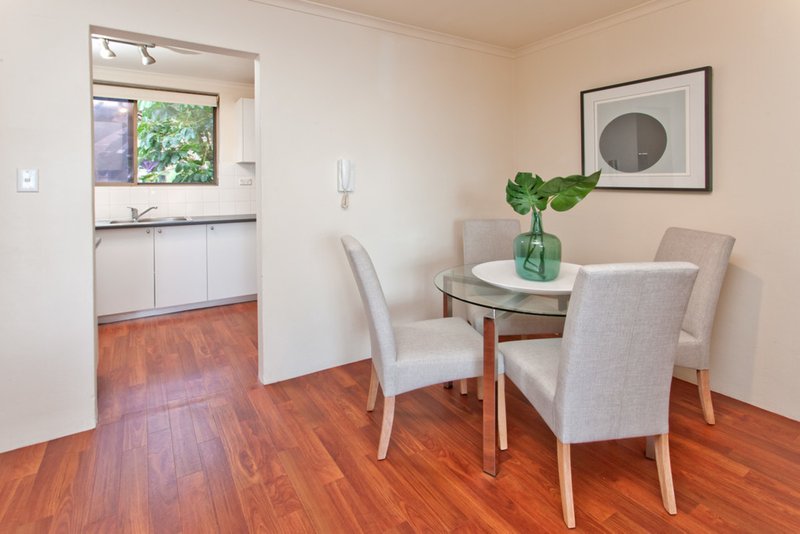 Photo - 3/40-56 Military Road (Enter From Byrnes Ave) Road, Neutral Bay NSW 2089 - Image 3