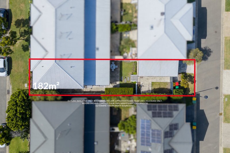 Photo - 3/40 Beaumont Drive, Pimpama QLD 4209 - Image 4