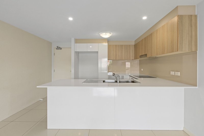 Photo - 3/40 Berge Street, Mount Gravatt QLD 4122 - Image 2