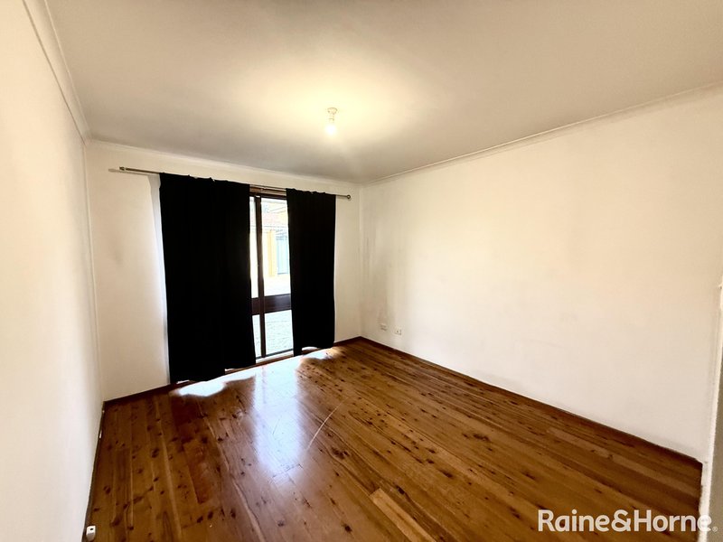 Photo - 3/40 Bottlebrush Drive, Cranebrook NSW 2749 - Image 7