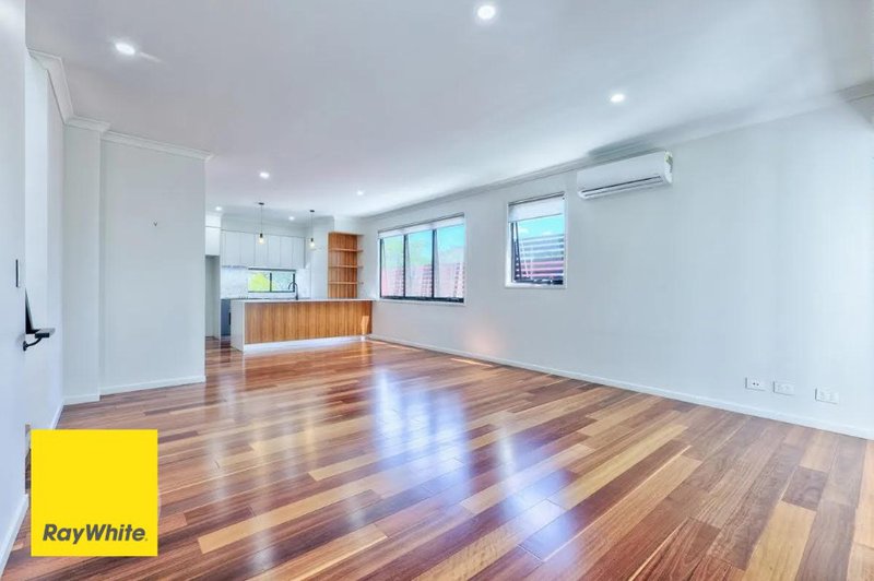 Photo - 3/40 Clara Street, Annerley QLD 4103 - Image 3
