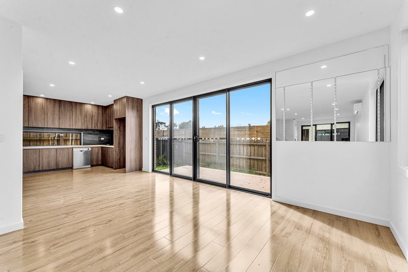 Photo - 3/40 Hall Road, Carrum Downs VIC 3201 - Image 3