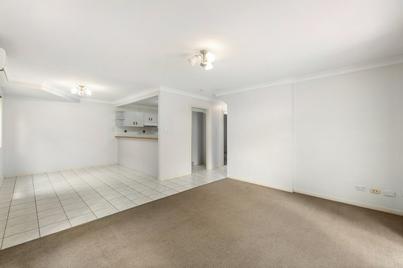 Photo - 3/40 Latham Street, Chermside QLD 4032 - Image 8