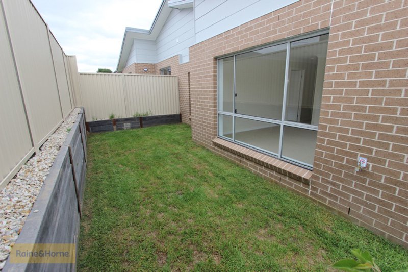 Photo - 3/40 Wentworth Drive, Kelso NSW 2795 - Image 9