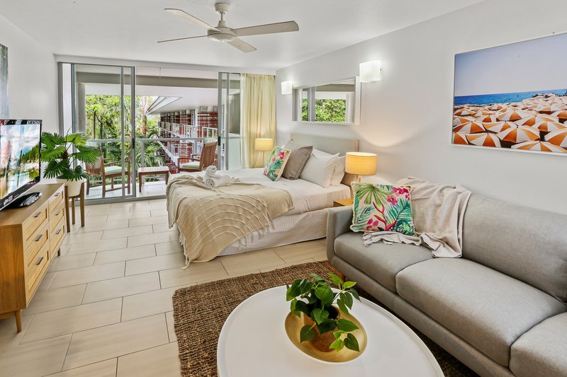 3401/2-22 Veivers Road, Palm Cove QLD 4879