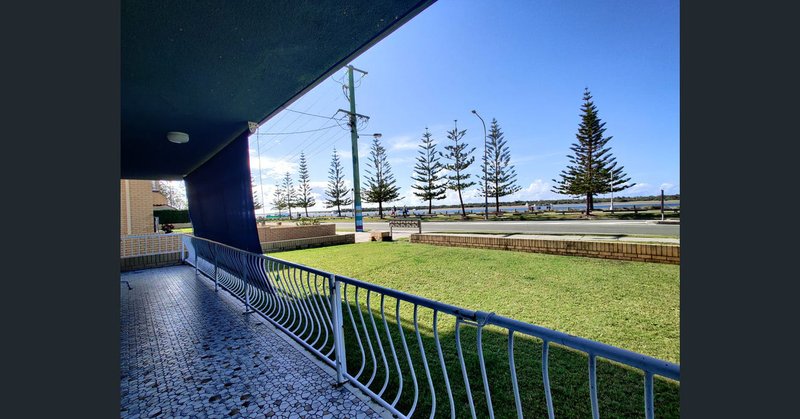 Photo - 3/402 Marine Parade, Biggera Waters QLD 4216 - Image 9