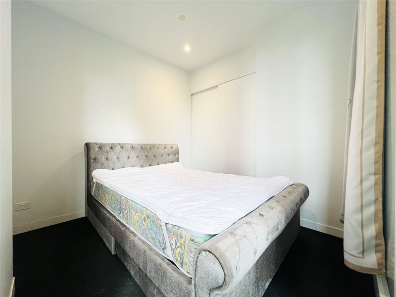 Photo - 3403/80 Abeckett Street, Melbourne VIC 3000 - Image 8