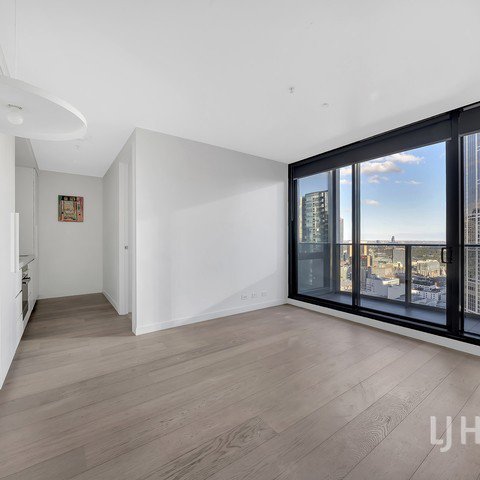 Photo - 3405/81 A'Beckett Street, Melbourne VIC 3000 - Image 3