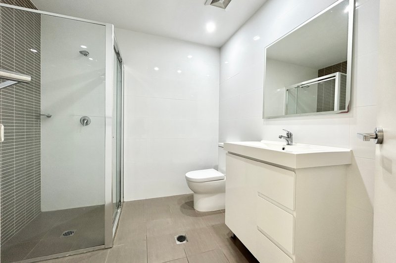 Photo - 3406/15 Charles Street, Canterbury NSW 2193 - Image 7