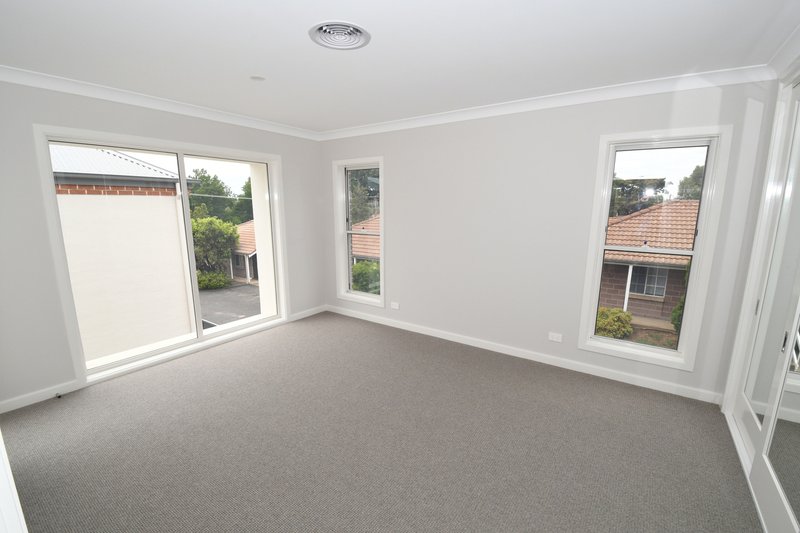 Photo - 340C Howick Street, Bathurst NSW 2795 - Image 9