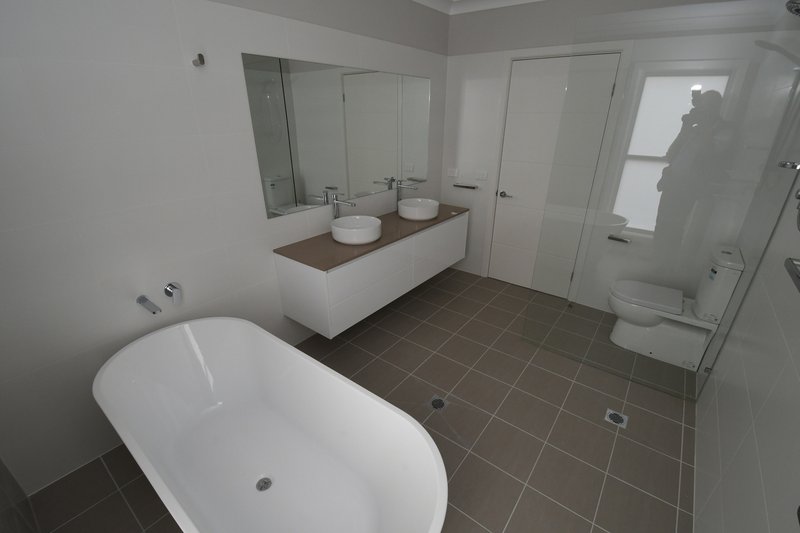 Photo - 340C Howick Street, Bathurst NSW 2795 - Image 15