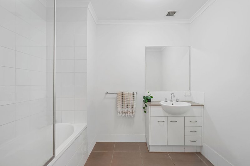 Photo - 34/1-11 Gona Street, Beenleigh QLD 4207 - Image 14