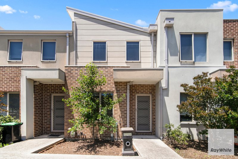 Photo - 34/1-11 Hyde Park Avenue, Craigieburn VIC 3064 - Image 1