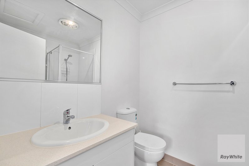 Photo - 34/1-11 Hyde Park Avenue, Craigieburn VIC 3064 - Image 10