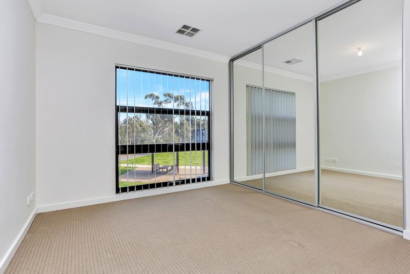 Photo - 34/1-15 Tulloch Drive, St Clair SA 5011 - Image 5