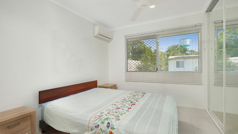 Photo - 34/1-19 Poinciana Street, Holloways Beach QLD 4878 - Image 8