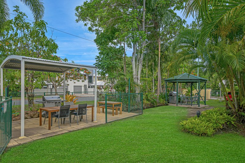 Photo - 34/1-19 Poinciana Street, Holloways Beach QLD 4878 - Image 17