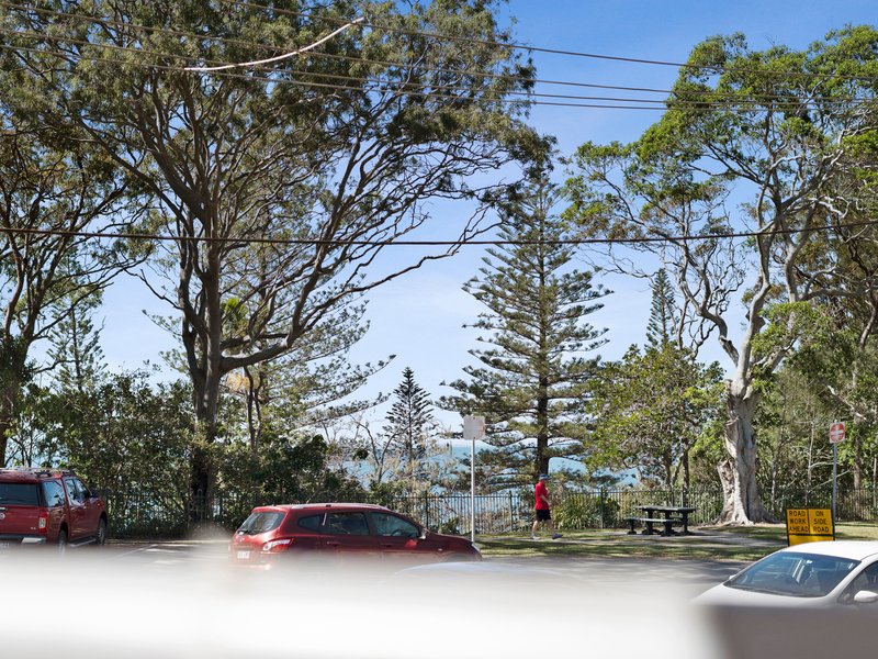 Photo - 3/41-43 Marine Parade, Redcliffe QLD 4020 - Image 2