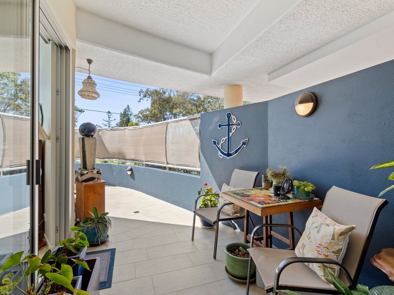 Photo - 3/41-43 Marine Parade, Redcliffe QLD 4020 - Image 21