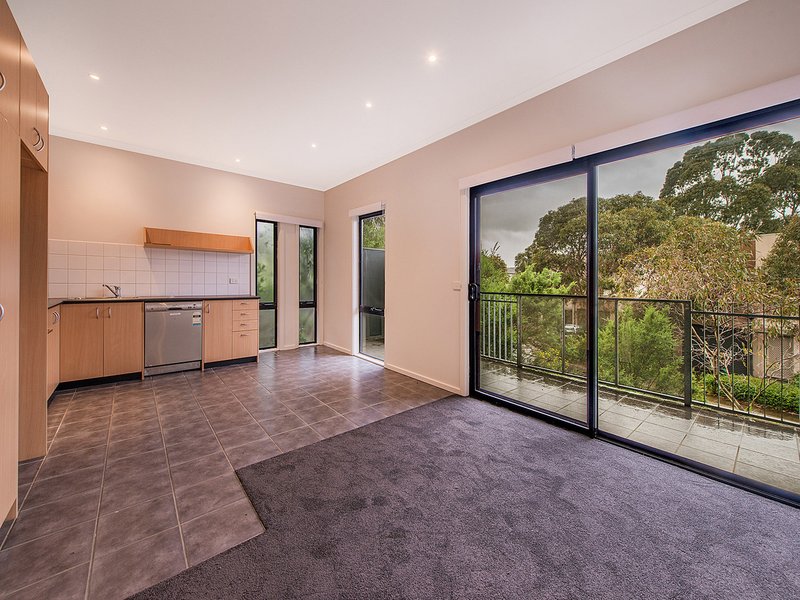 34/1 Eucalyptus Mews, Notting Hill VIC 3168