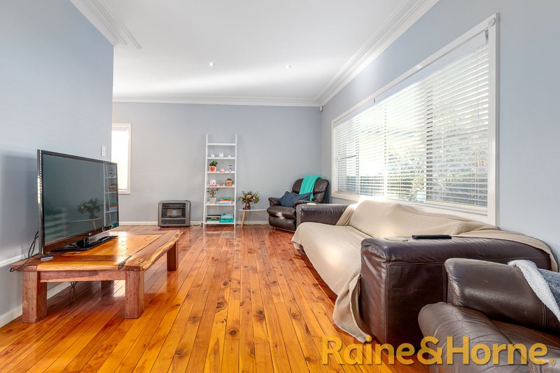 Photo - 341 Fitzroy Street, Dubbo NSW 2830 - Image 2