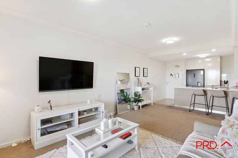 Photo - 34/1 Kentucky Court, Cockburn Central WA 6164 - Image 4