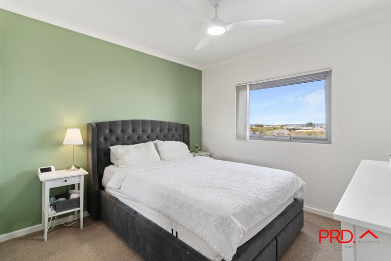 Photo - 34/1 Kentucky Court, Cockburn Central WA 6164 - Image 9