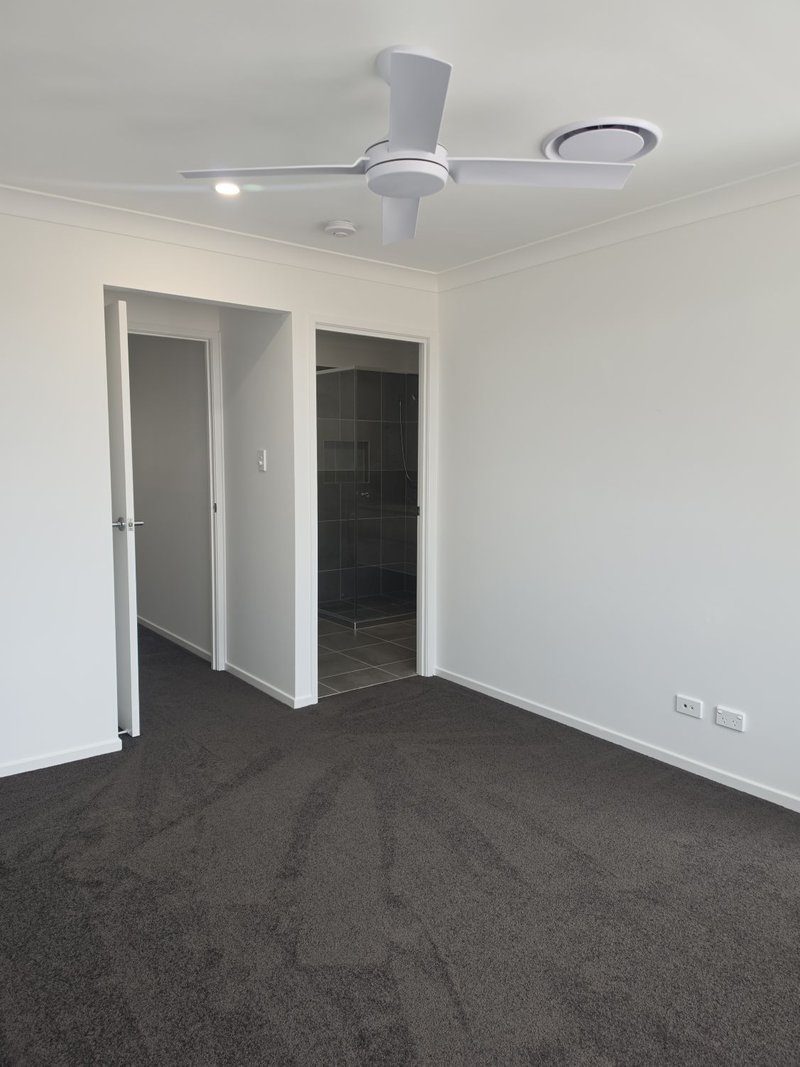 Photo - 34/1 Mckenzie Road, Mango Hill QLD 4509 - Image 12
