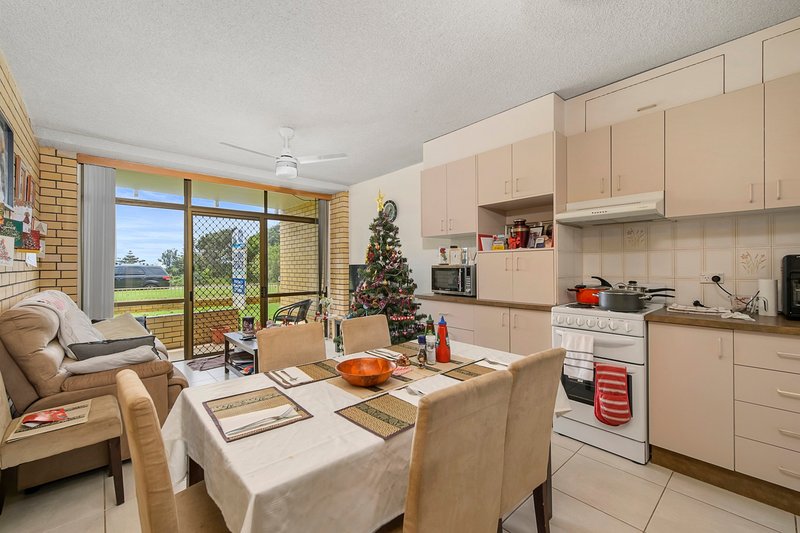 Photo - 3/41 Pacific Drive, Port Macquarie NSW 2444 - Image 2