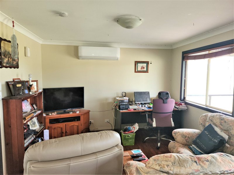 Photo - 341 Parker Road, Ellesmere QLD 4610 - Image 4