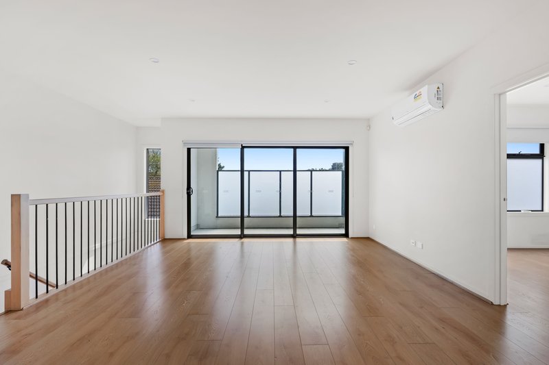 Photo - 3/41 Pennell Avenue, St Albans VIC 3021 - Image 9