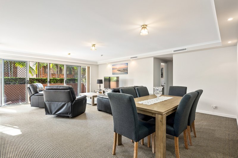 Photo - 3/41 Smith Street, Wollongong NSW 2500 - Image 4