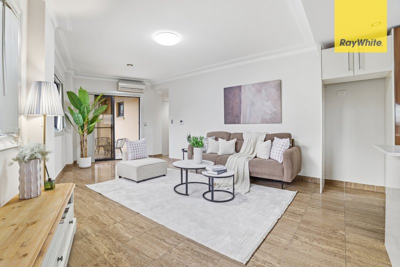 Photo - 34/105-107 Church Street, Parramatta NSW 2150 - Image 2