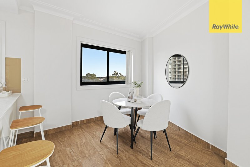 Photo - 34/105-107 Church Street, Parramatta NSW 2150 - Image 9