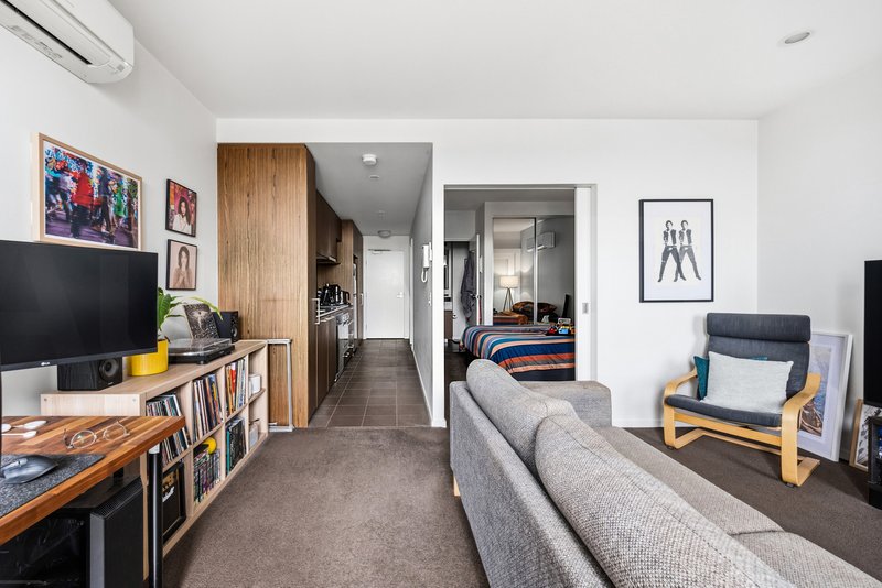 Photo - 3411/350 William Street, Melbourne VIC 3000 - Image 10
