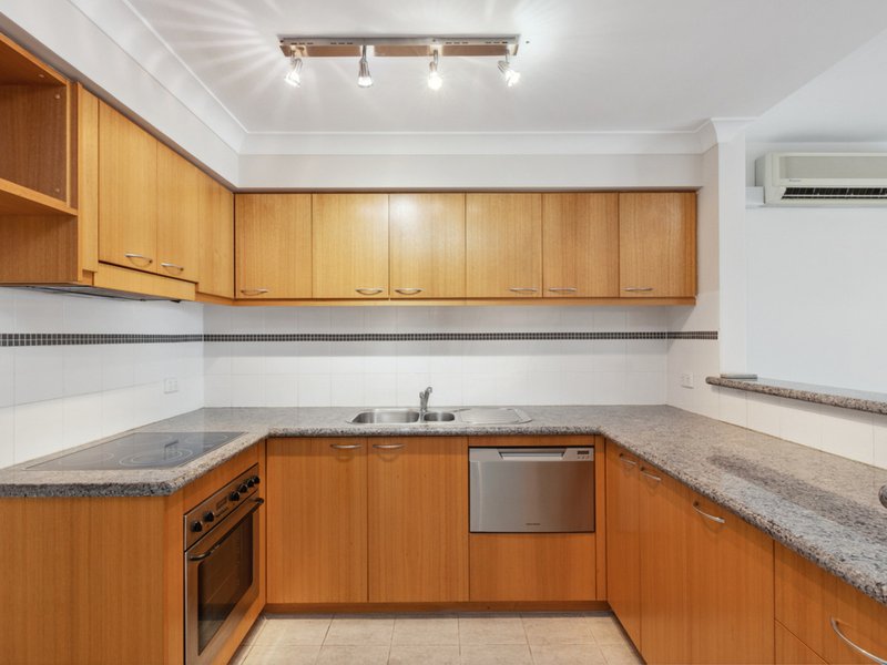 Photo - 34/128 Mounts Bay Road, Perth WA 6000 - Image 4