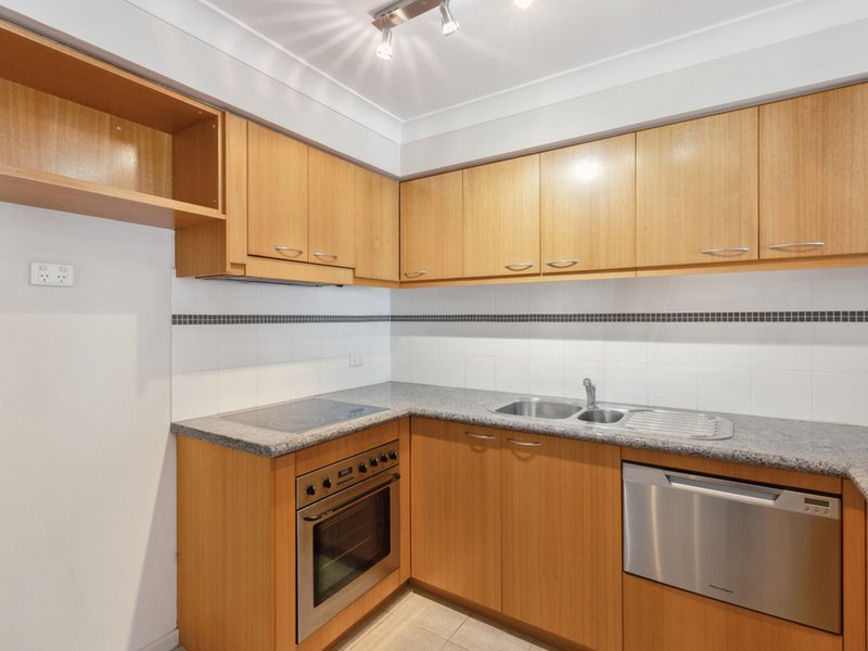 Photo - 34/128 Mounts Bay Road, Perth WA 6000 - Image 5