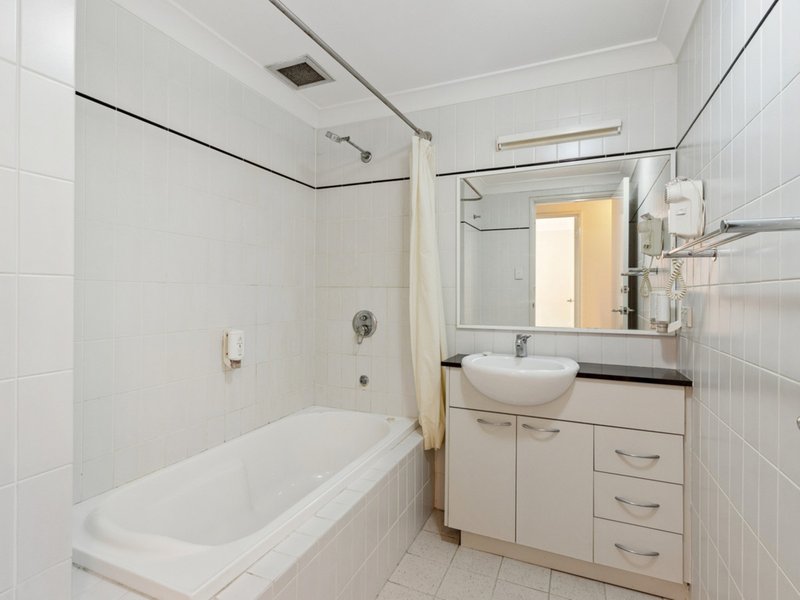 Photo - 34/128 Mounts Bay Road, Perth WA 6000 - Image 13