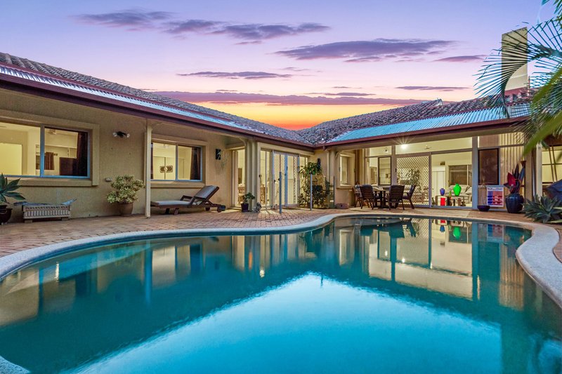 Photo - 34/131 Morala Avenue, Runaway Bay QLD 4216 - Image 1