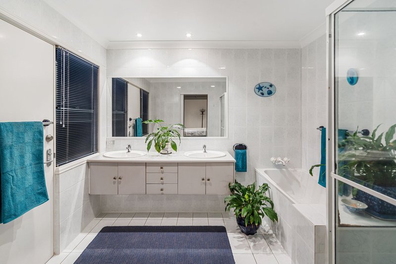 Photo - 34/131 Morala Avenue, Runaway Bay QLD 4216 - Image 10