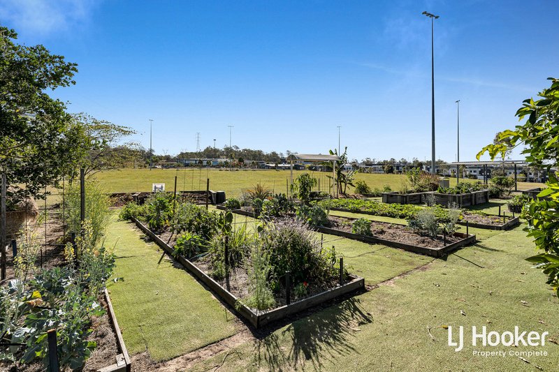 Photo - 34/15-25 Waldron Street, Yarrabilba QLD 4207 - Image 12