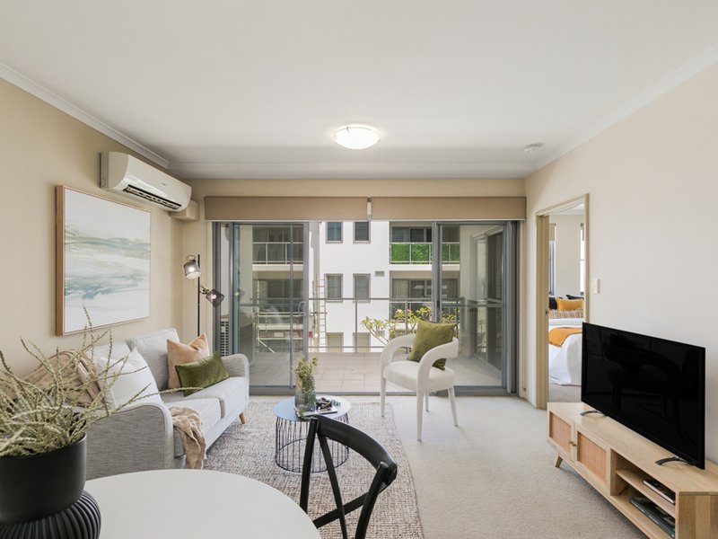 Photo - 34/154-156 Newcastle Street, Perth WA 6000 - Image 11