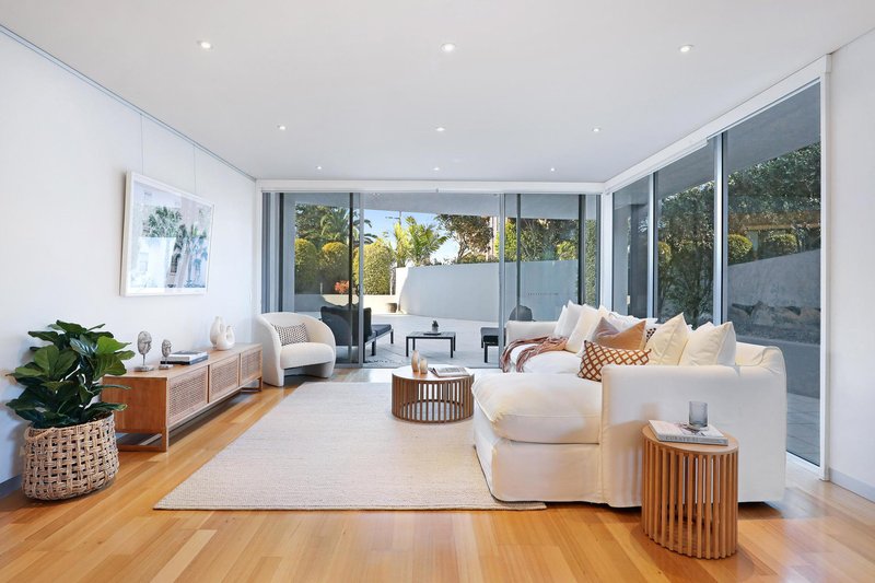 Photo - 34/16-20 Keira Street, Wollongong NSW 2500 - Image 1